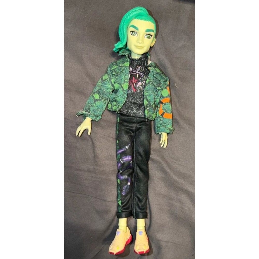 Monster High Generation 3 Deuce Gorgon Doll